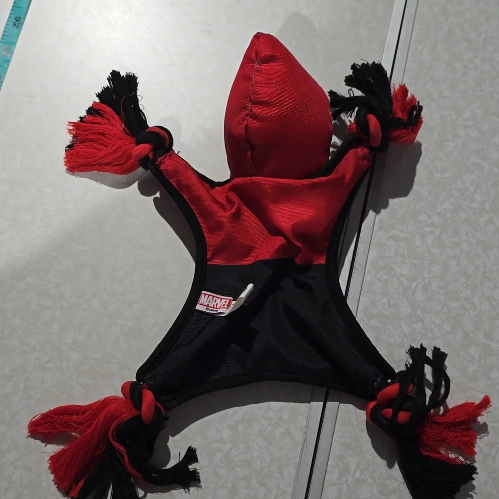 Marvel Deadpool‎ Red and Black Dog Toy With Rope Knots